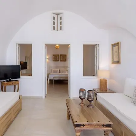 Kamares (adults Only)